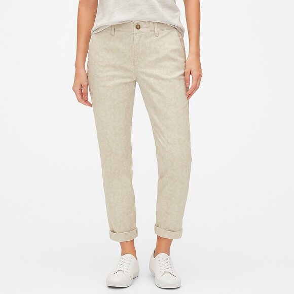 GAP Pants - Gap Chino Pants Sz 12 Women’s Girlfriend Fit Casual